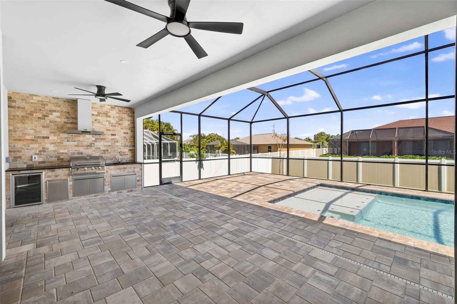 Image 41 of 57 For 2551 26th Place