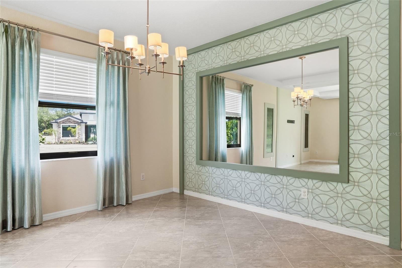 Image 11 of 37 For 14018 Aledo Court