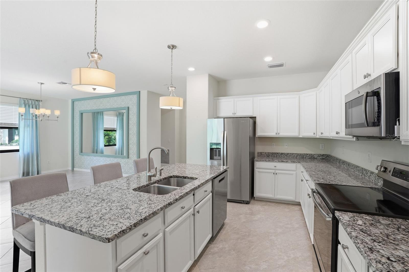 Image 15 of 37 For 14018 Aledo Court