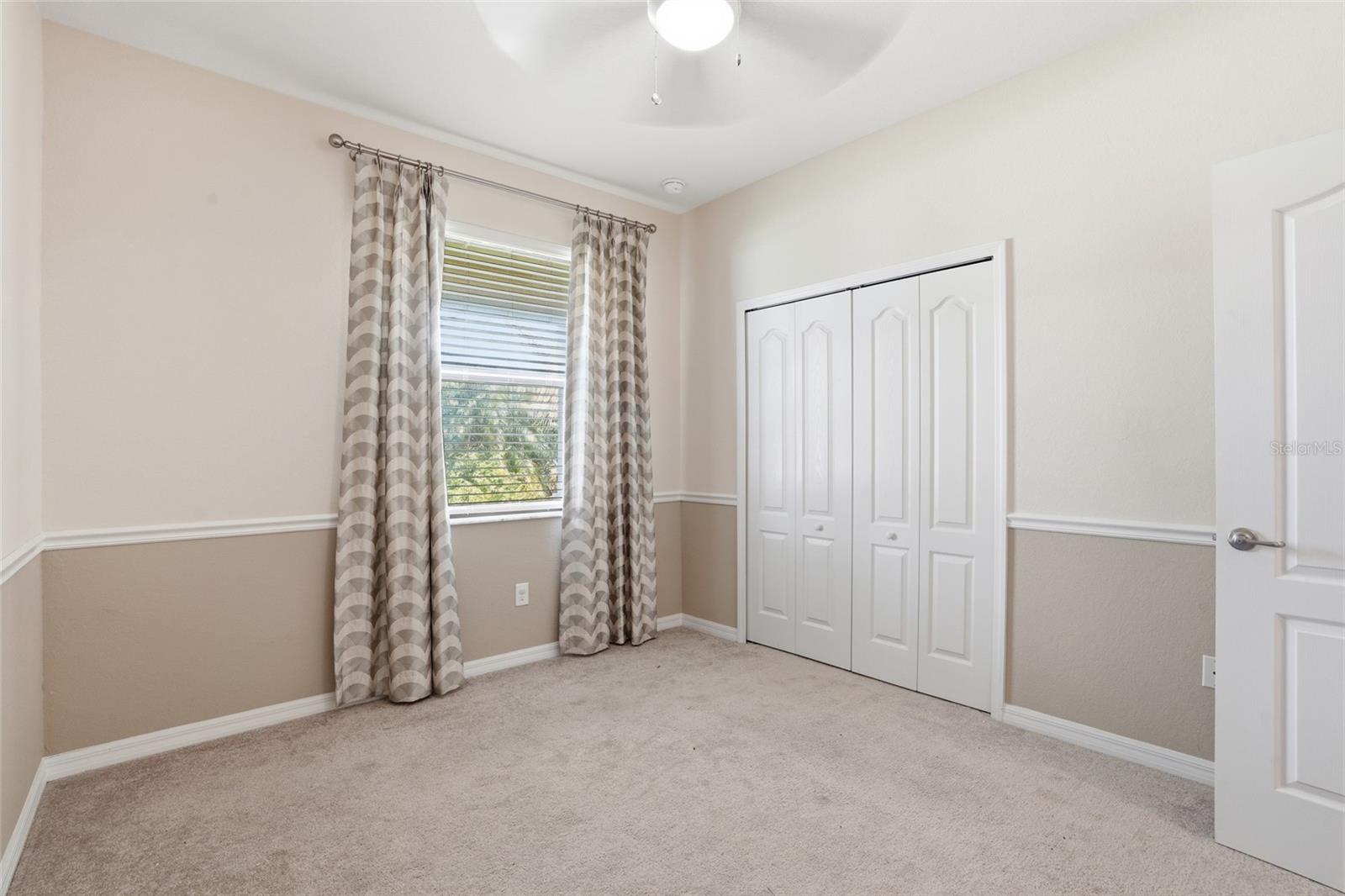 Image 27 of 37 For 14018 Aledo Court