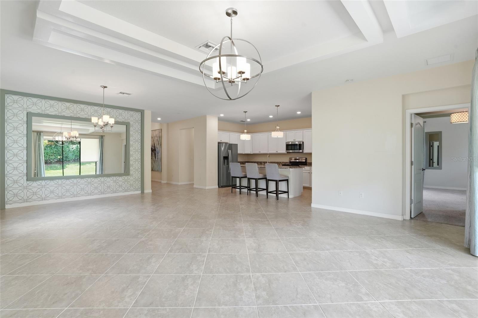 Image 8 of 37 For 14018 Aledo Court