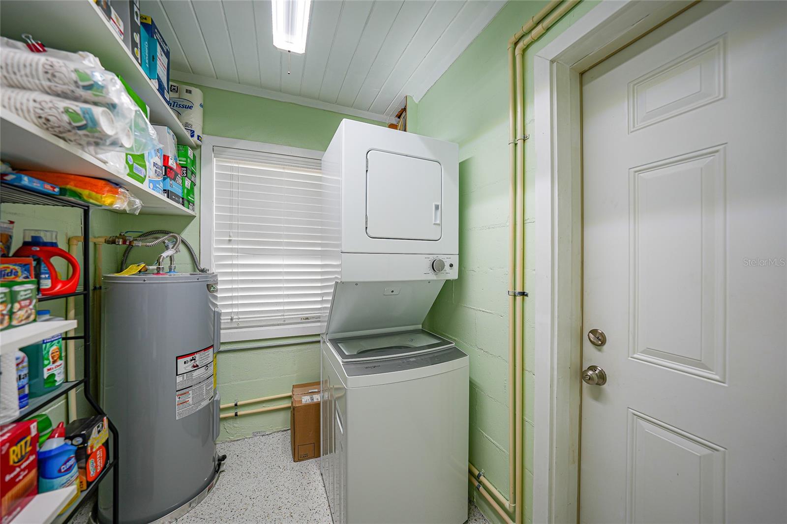 Image 32 of 48 For 23040 Central Avenue