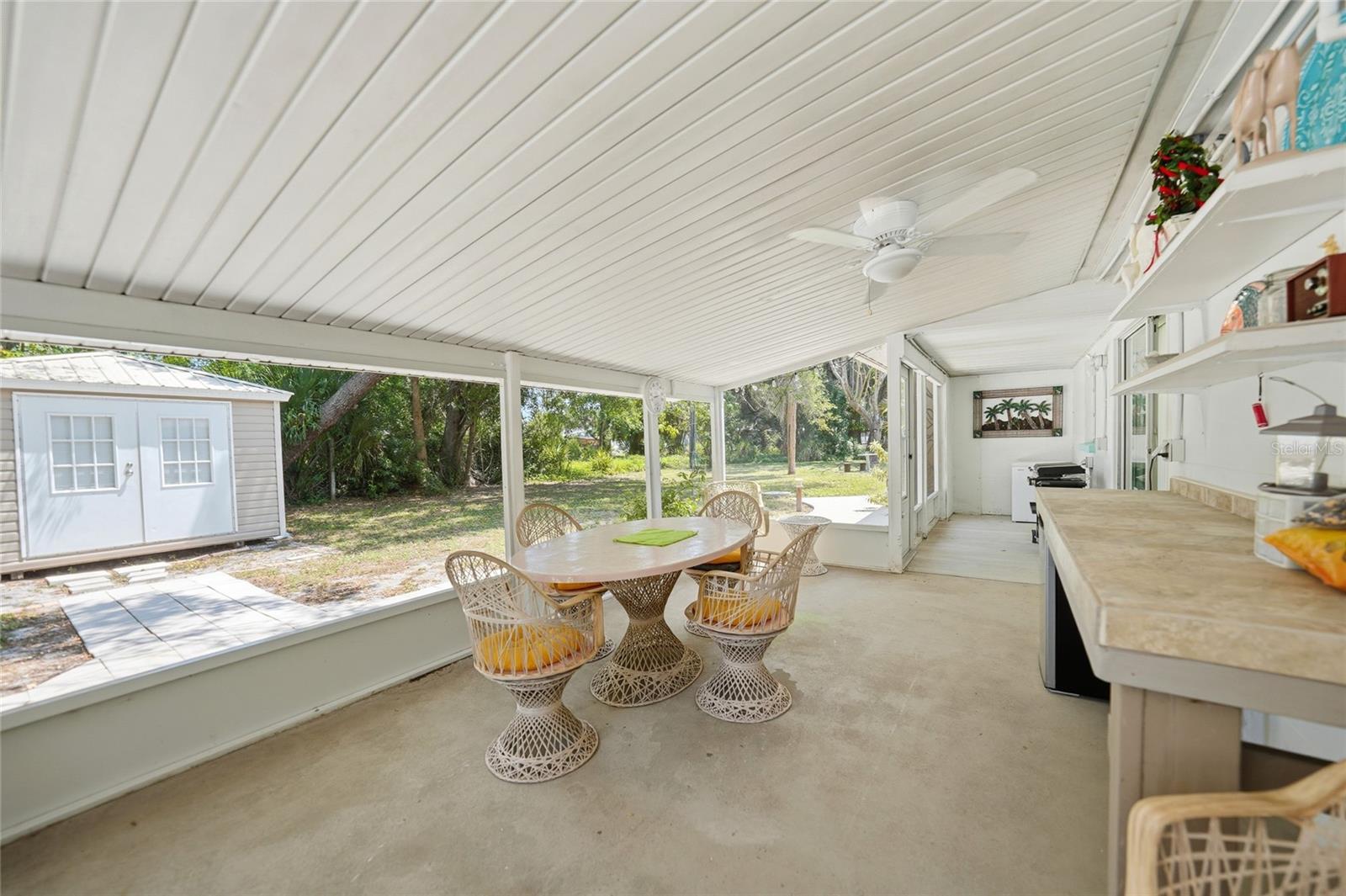 Image 34 of 48 For 23040 Central Avenue