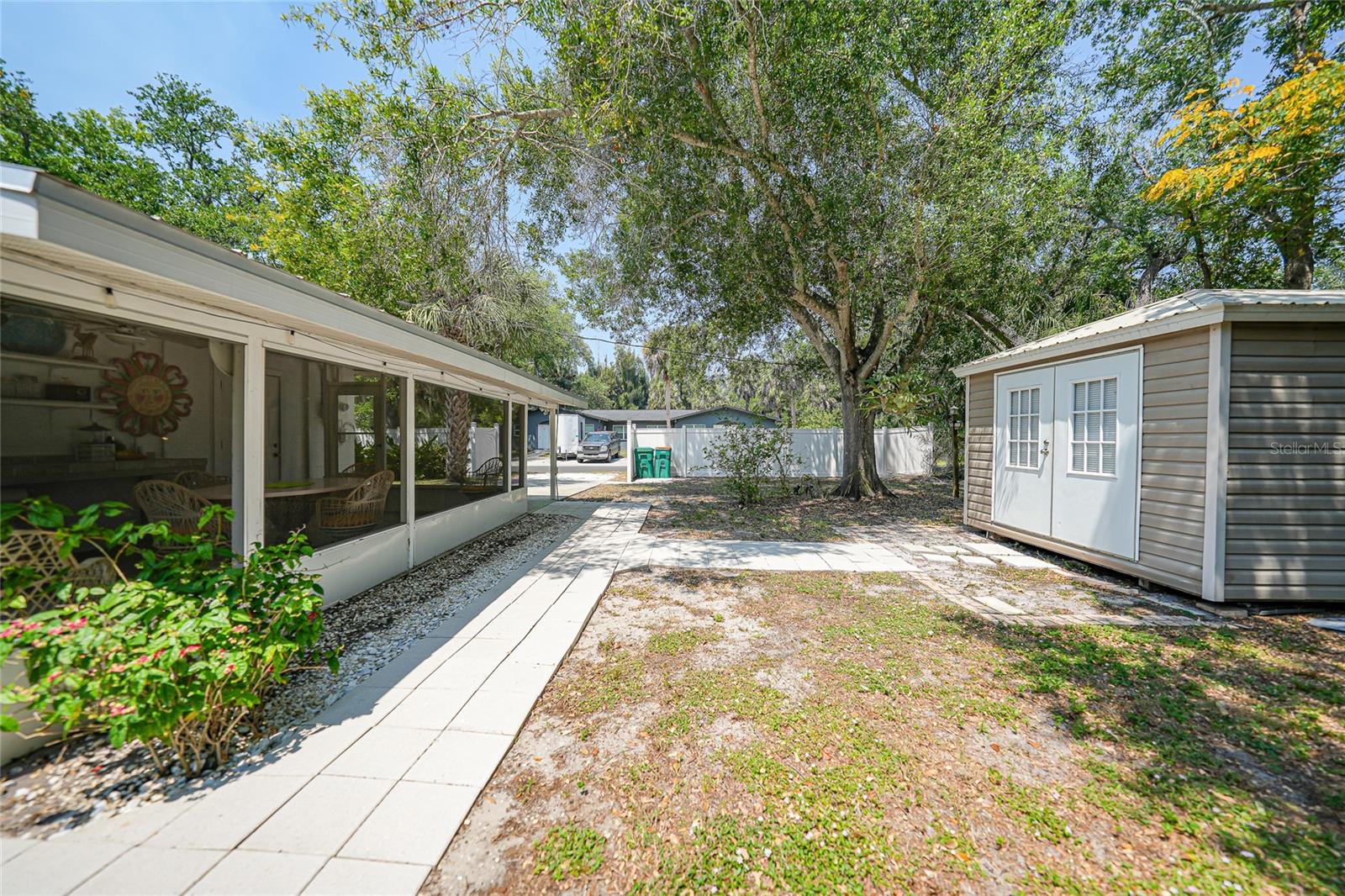 Image 38 of 48 For 23040 Central Avenue