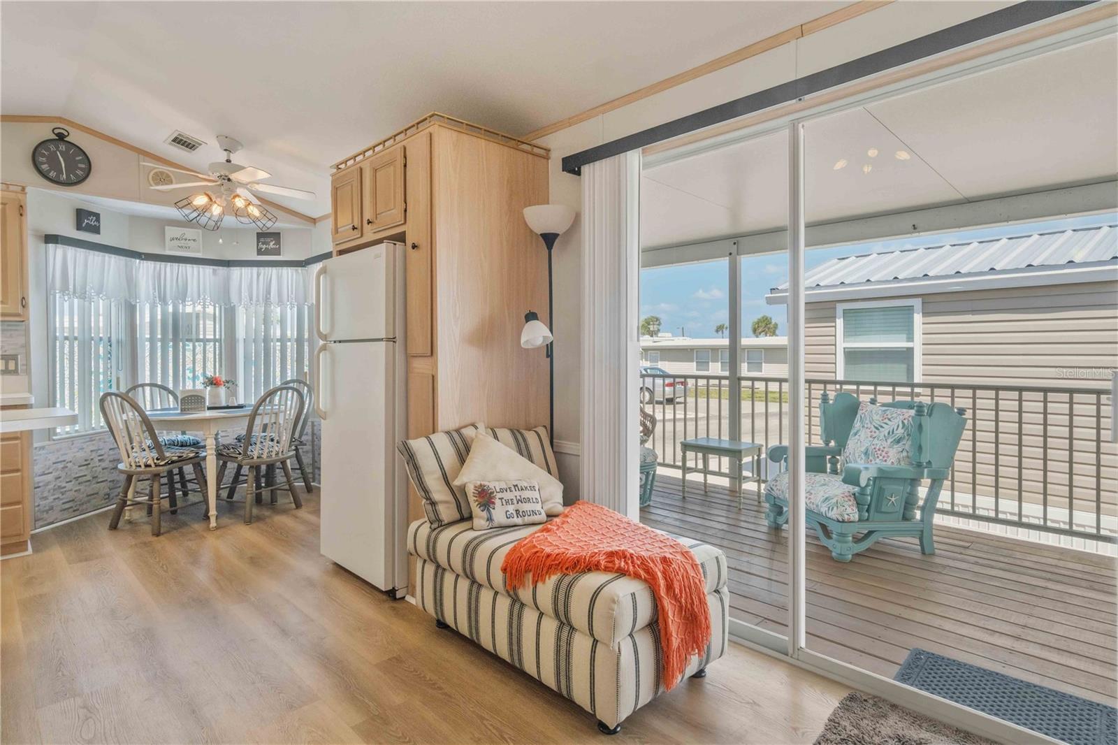 Image 10 of 28 For 1475 Flamingo Drive 195