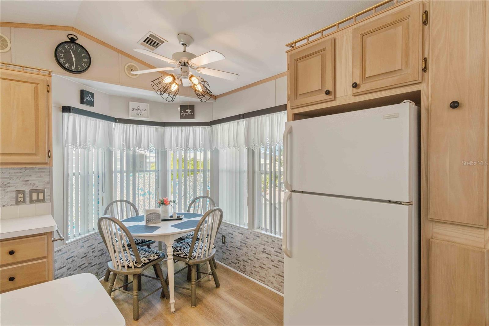 Image 12 of 28 For 1475 Flamingo Drive 195