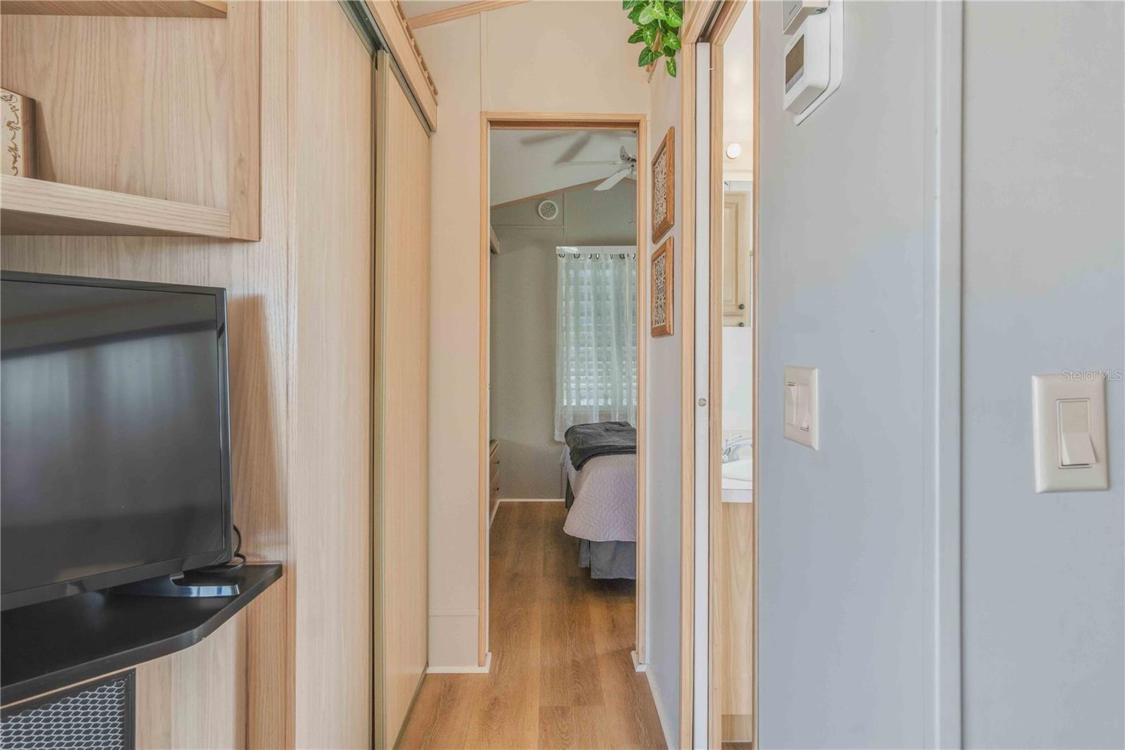 Image 16 of 28 For 1475 Flamingo Drive 195