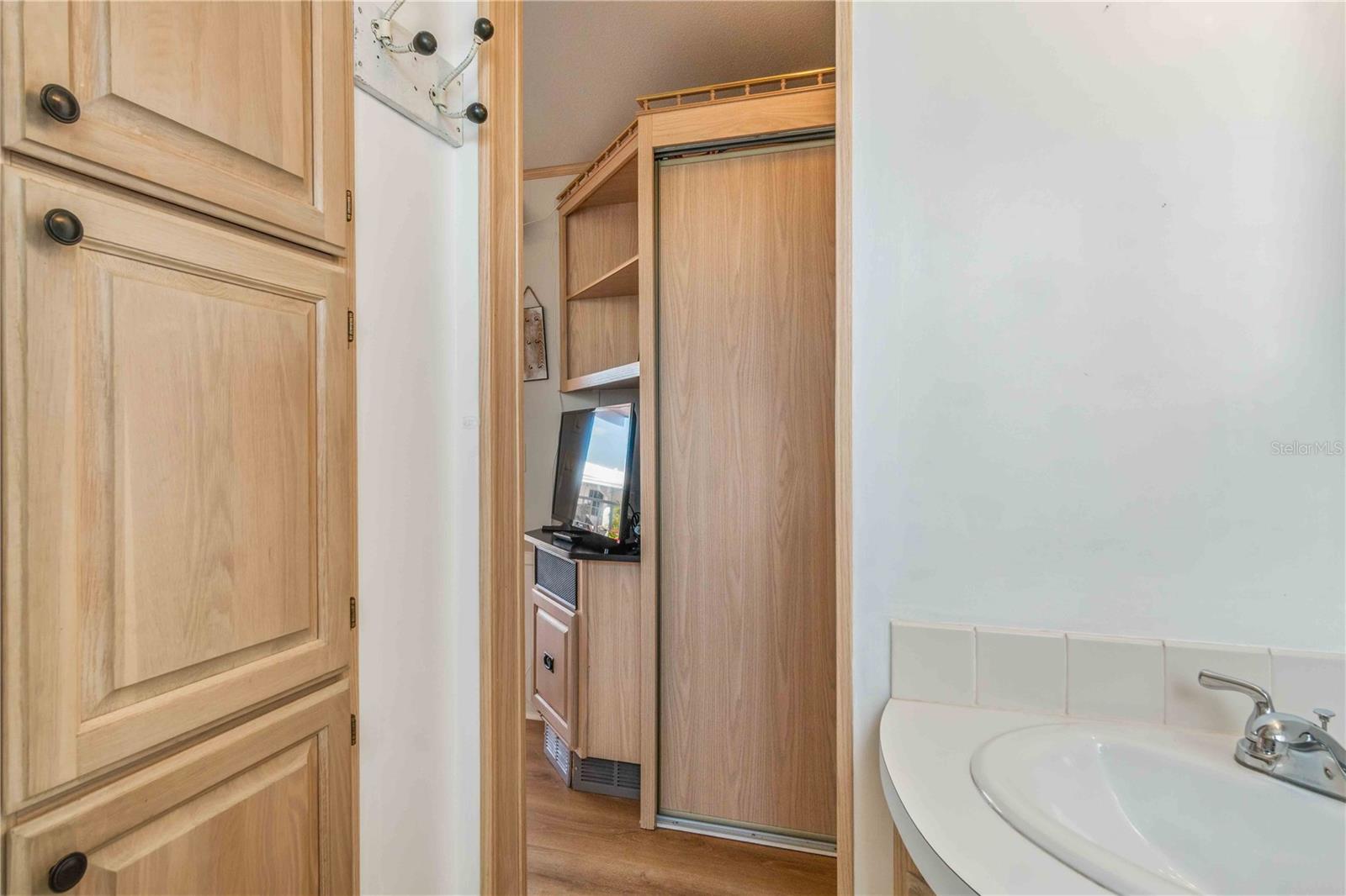 Image 25 of 28 For 1475 Flamingo Drive 195