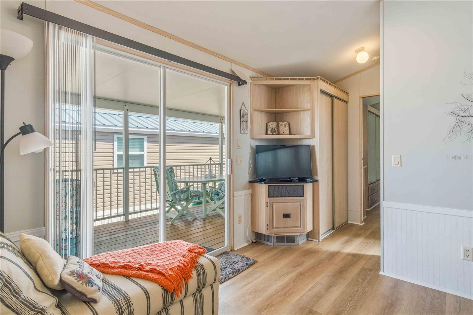 Image 9 of 28 For 1475 Flamingo Drive 195