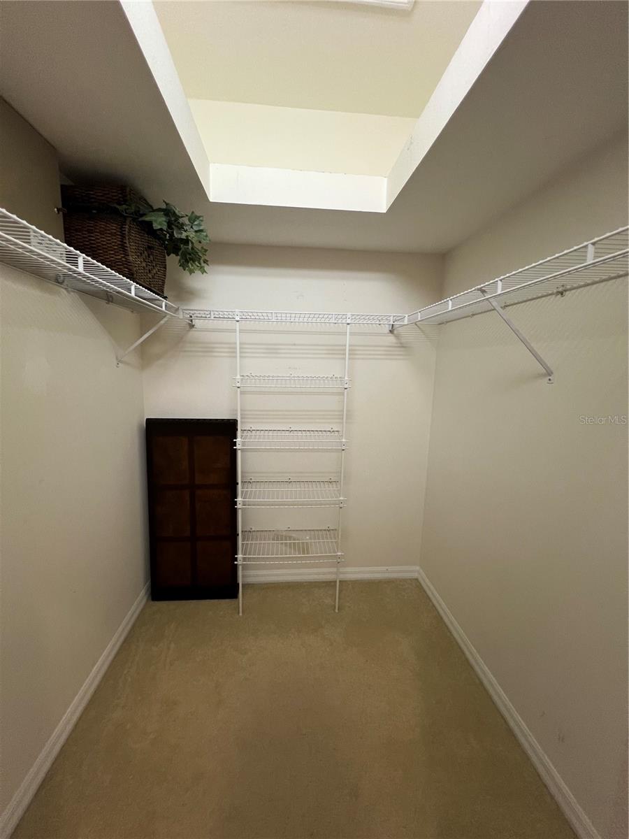 Image 28 of 35 For 4665 Whispering Oaks Drive