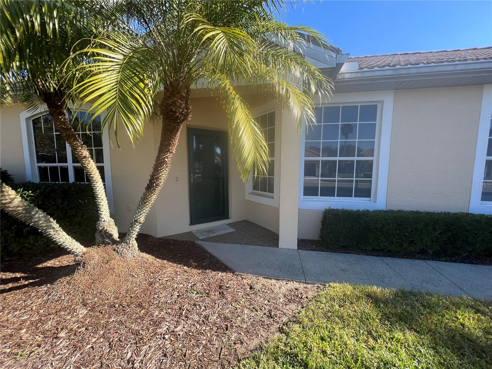 Image 3 of 35 For 4665 Whispering Oaks Drive