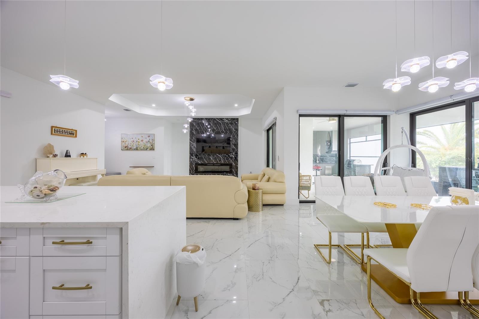 Image 20 of 81 For 4301 10th Street W