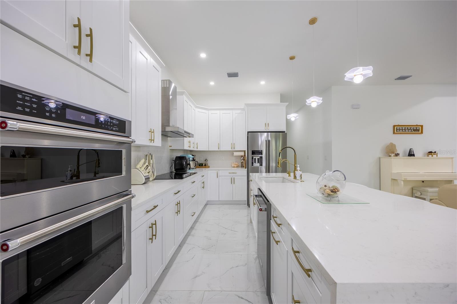 Image 26 of 81 For 4301 10th Street W