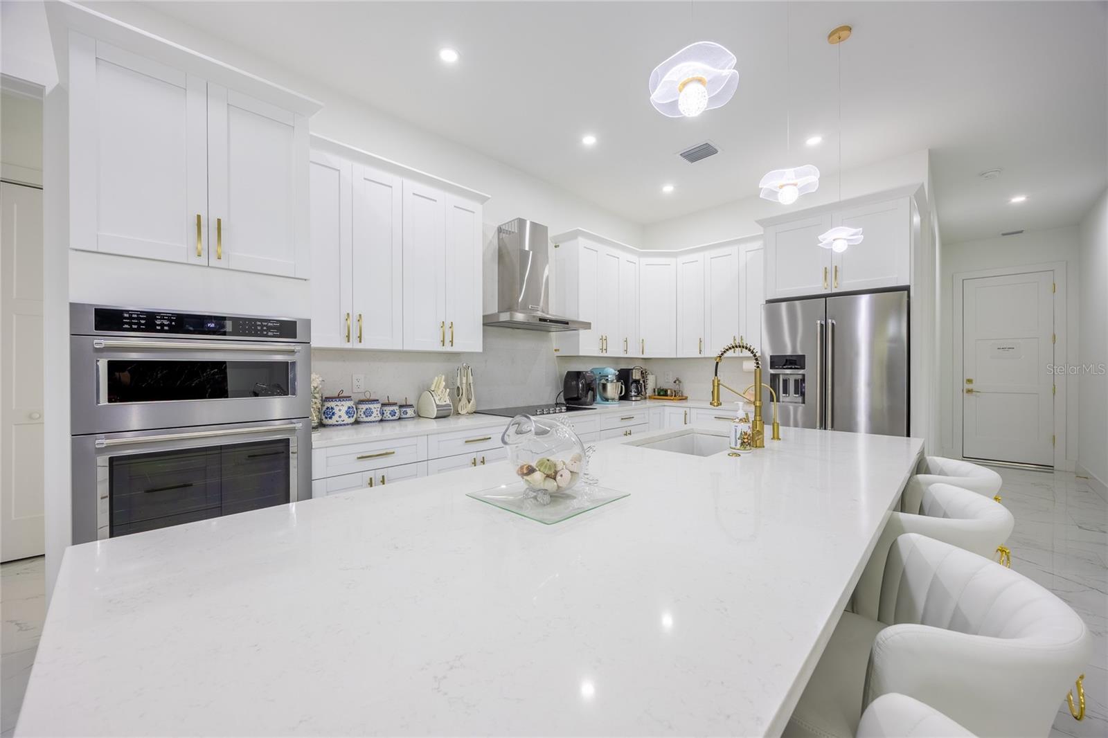 Image 27 of 81 For 4301 10th Street W