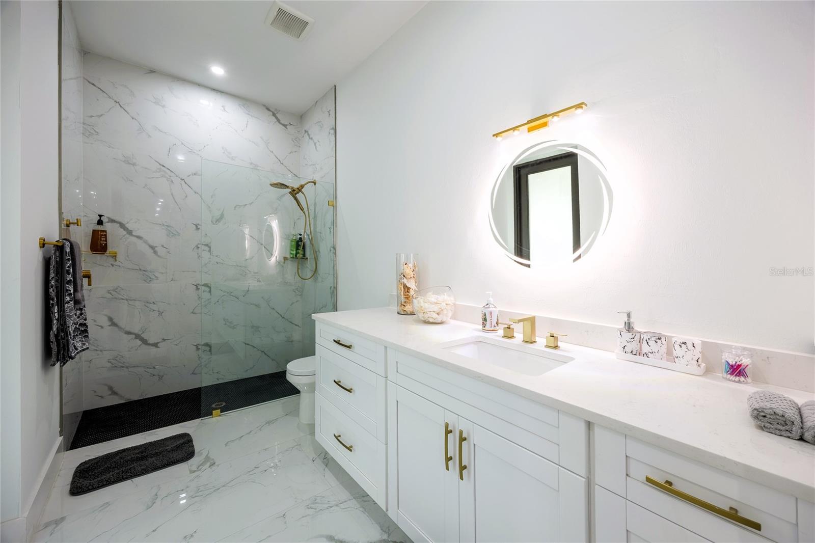 Image 47 of 81 For 4301 10th Street W