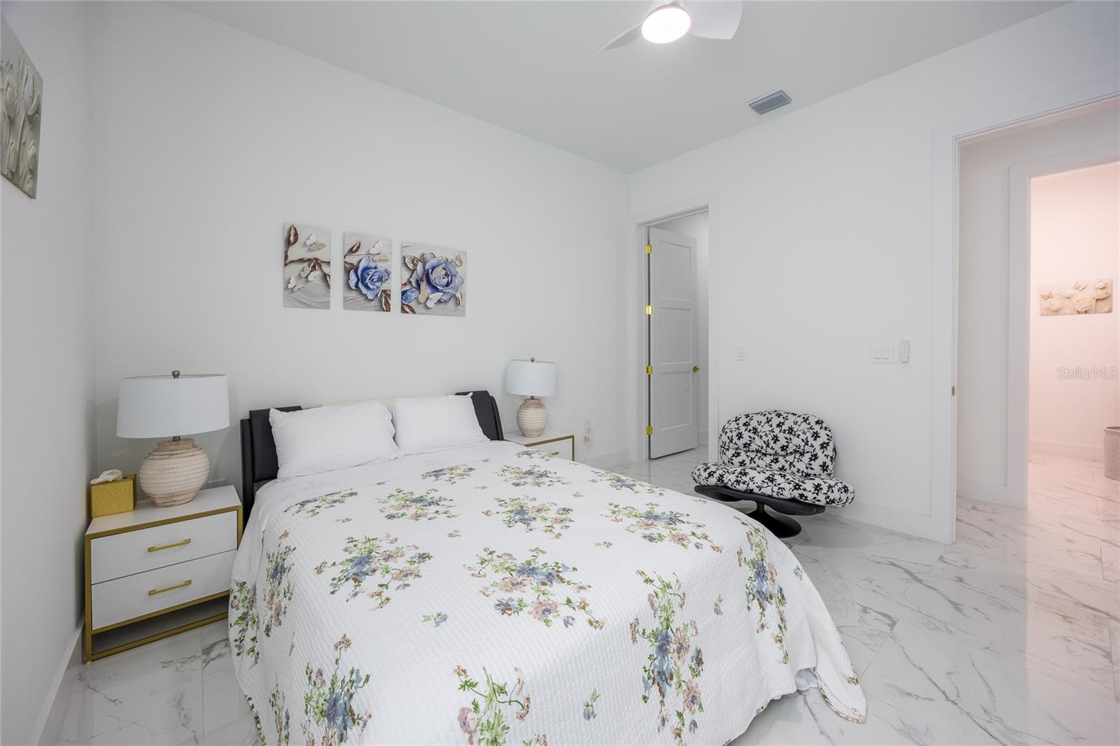 Image 48 of 81 For 4301 10th Street W