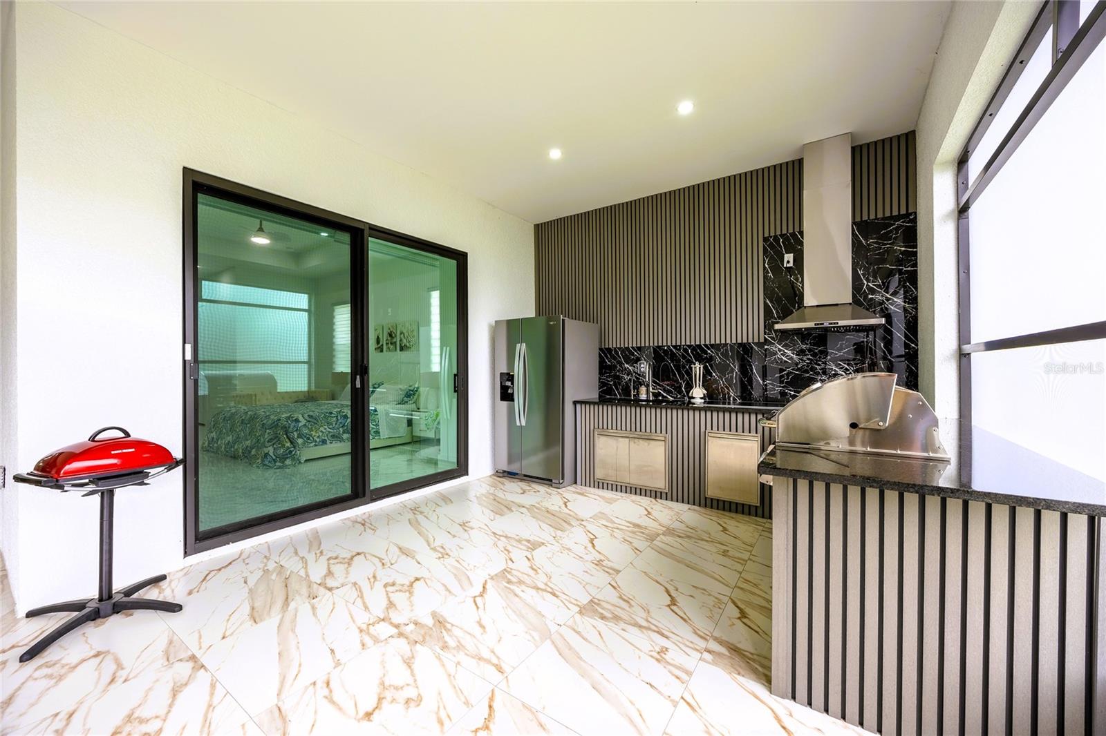 Image 56 of 81 For 4301 10th Street W