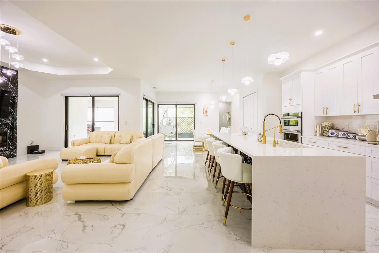 Image 6 of 81 For 4301 10th Street W