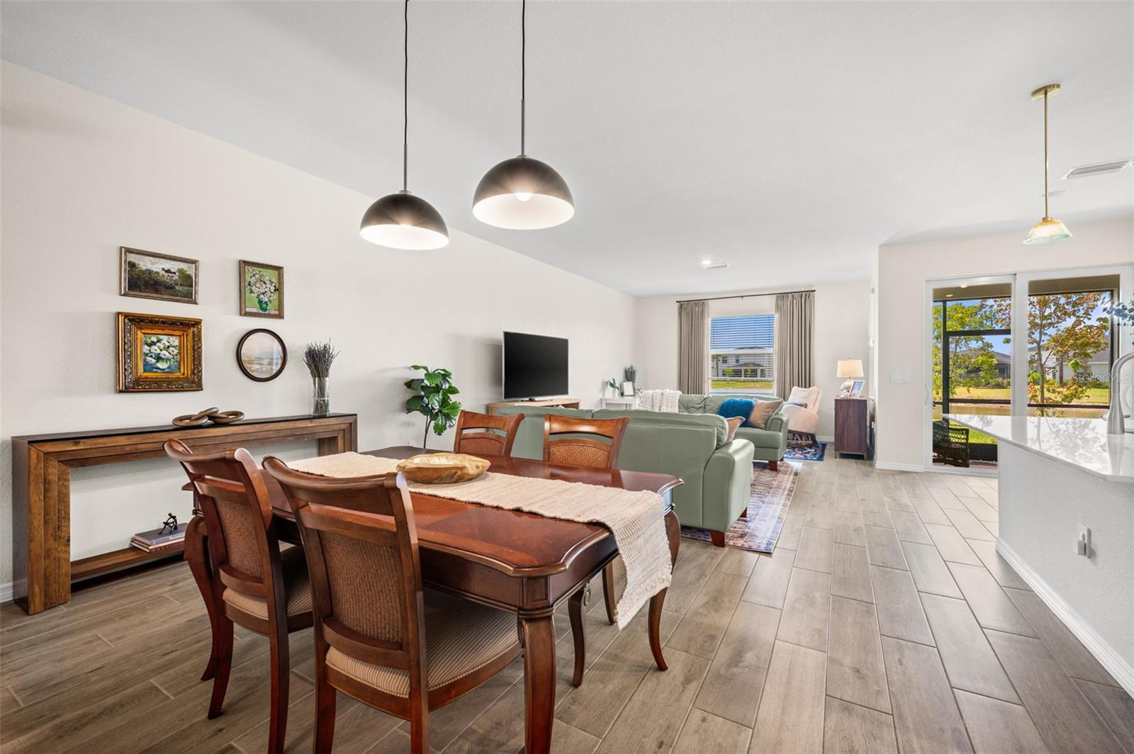 Image 10 of 54 For 15021 Anchorage Road