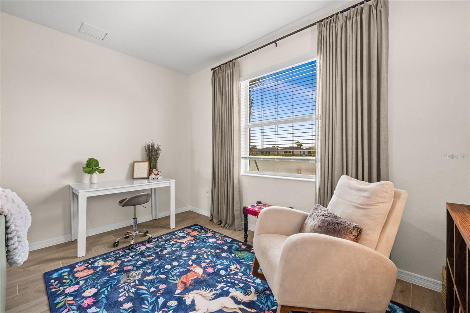 Image 34 of 54 For 15021 Anchorage Road