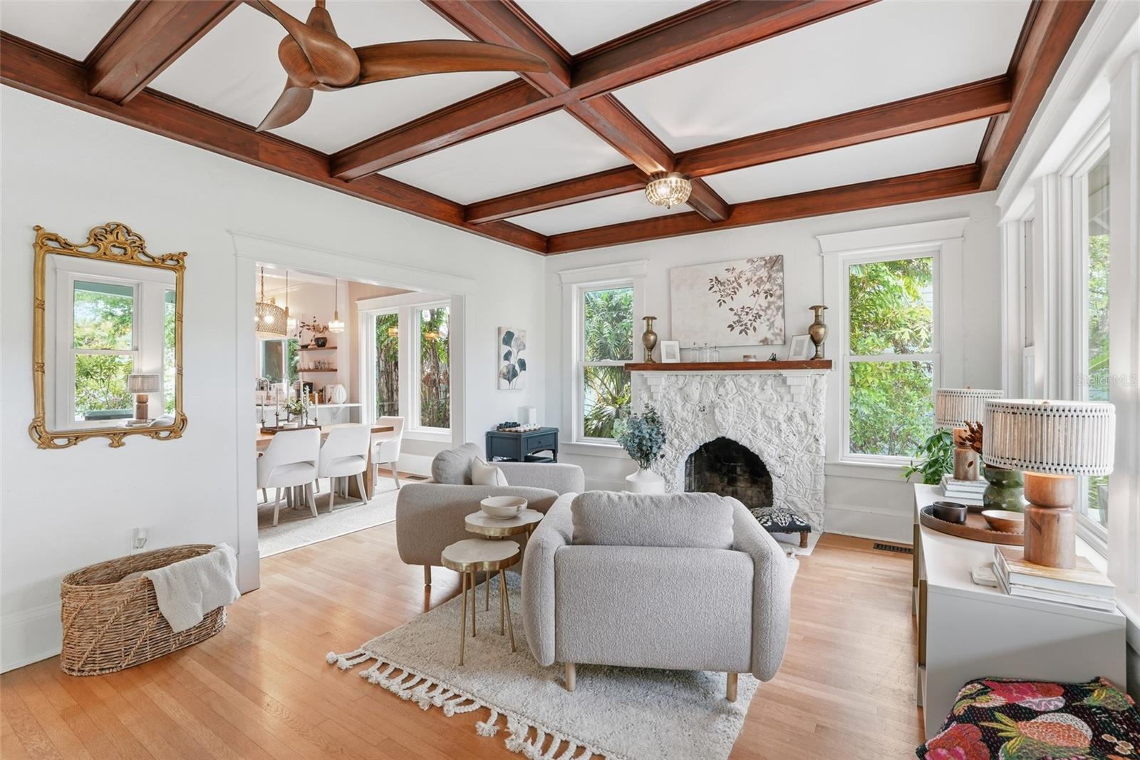 Image 13 of 49 For 1473 Barcelona Avenue