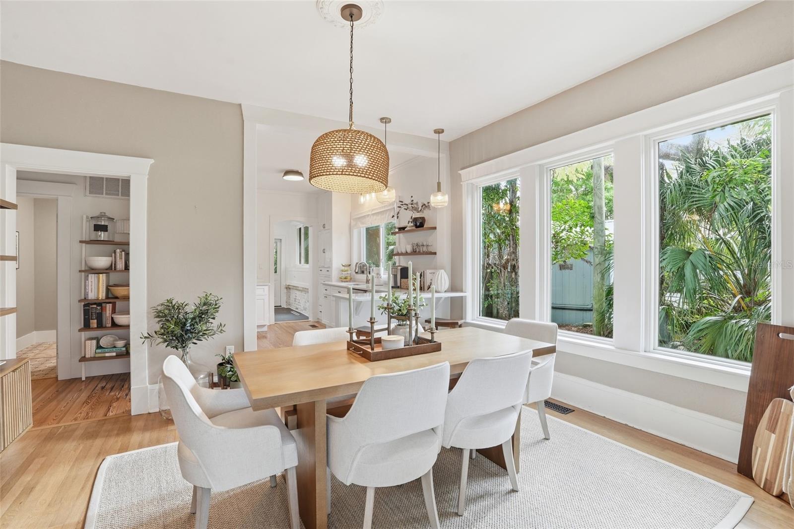 Image 15 of 49 For 1473 Barcelona Avenue