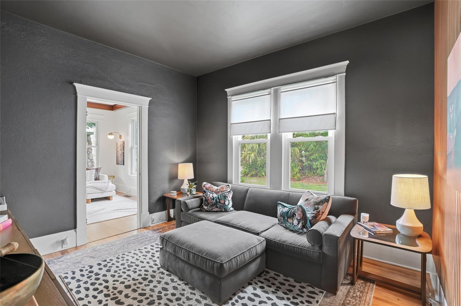 Image 23 of 49 For 1473 Barcelona Avenue