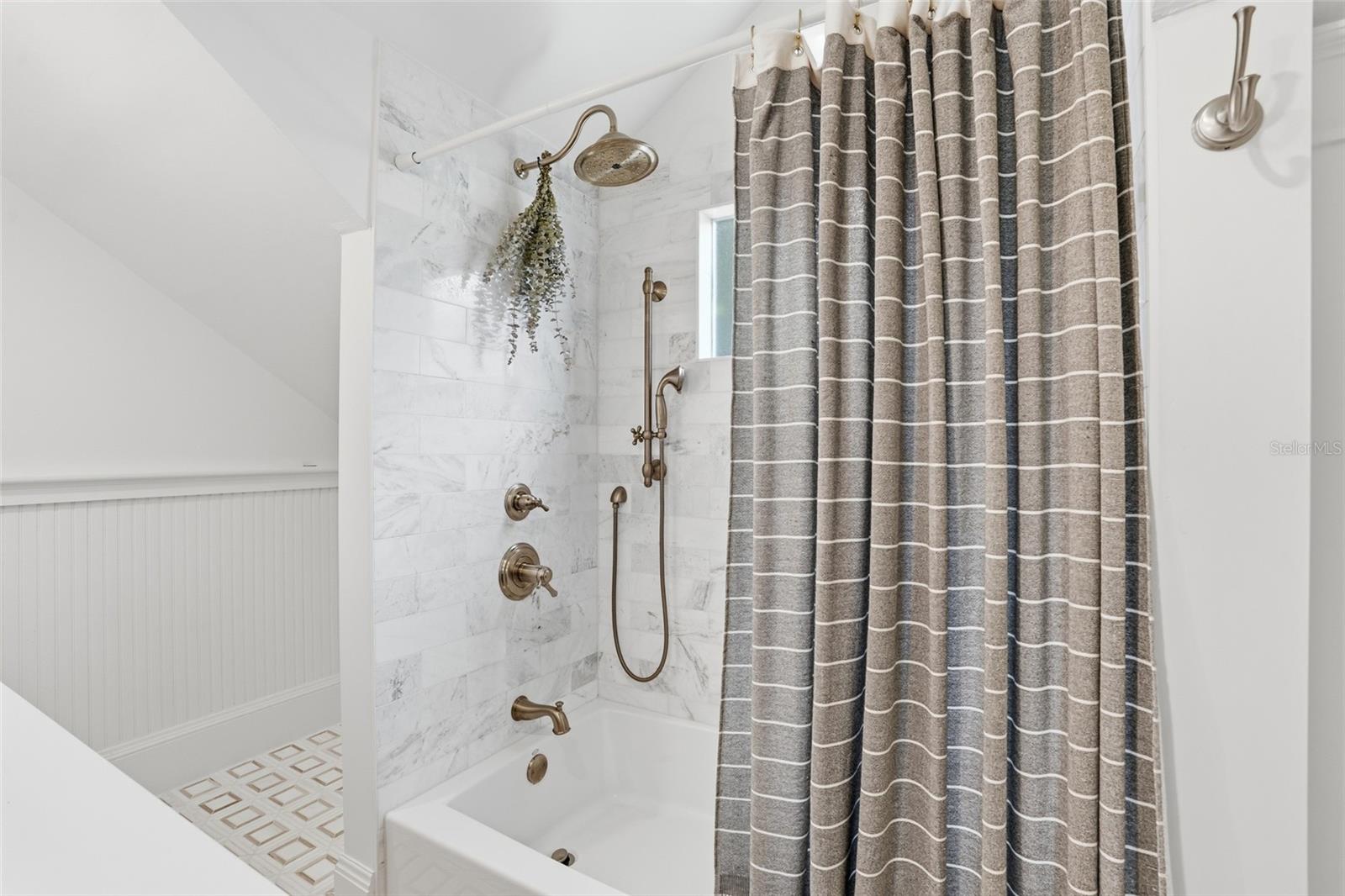 Image 37 of 49 For 1473 Barcelona Avenue