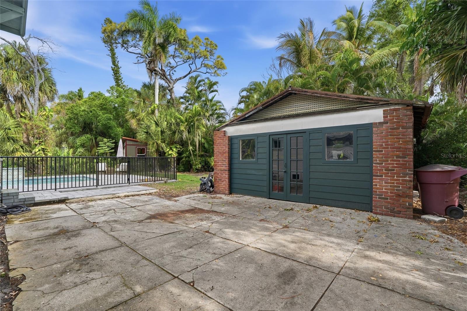 Image 43 of 49 For 1473 Barcelona Avenue