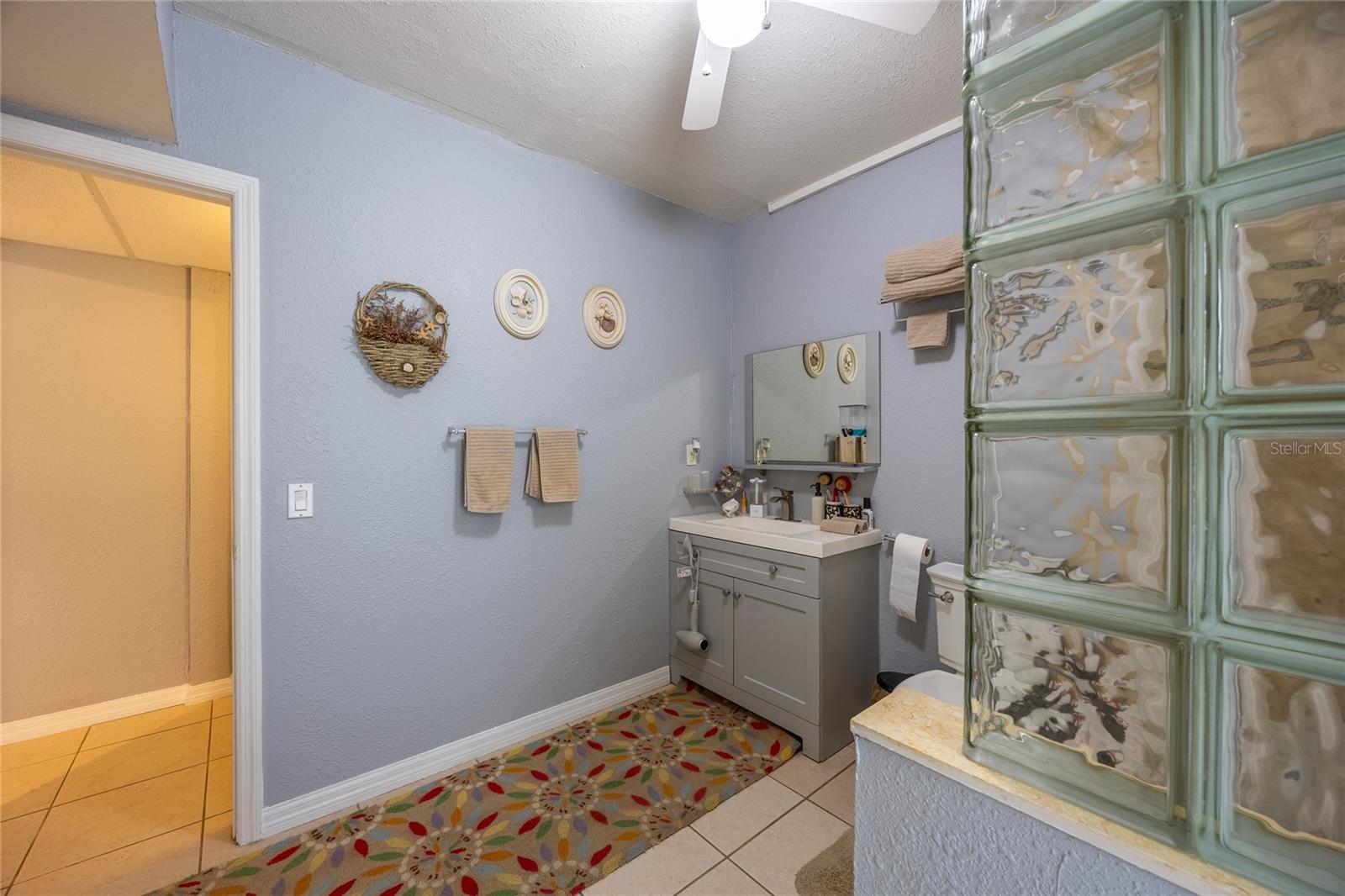 Image 32 of 70 For 4201 6th Street W