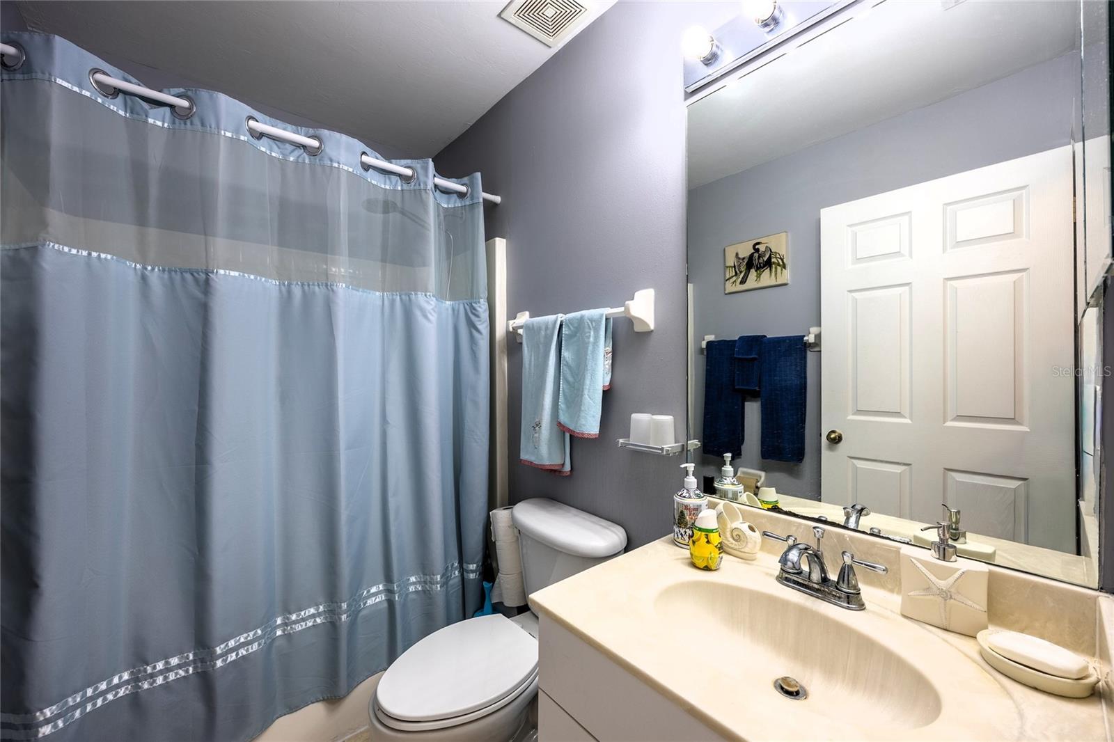 Image 9 of 70 For 4201 6th Street W