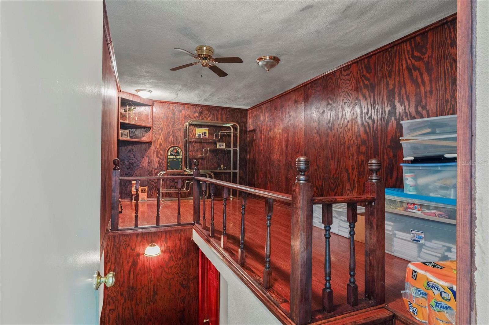 Image 27 of 76 For 1105 Yorkshire Street