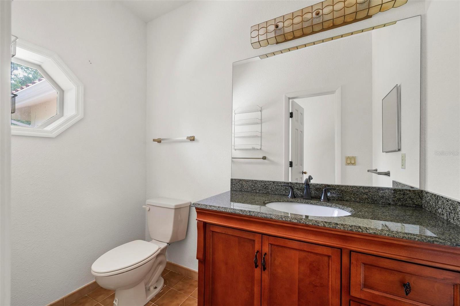 Image 52 of 76 For 1105 Yorkshire Street