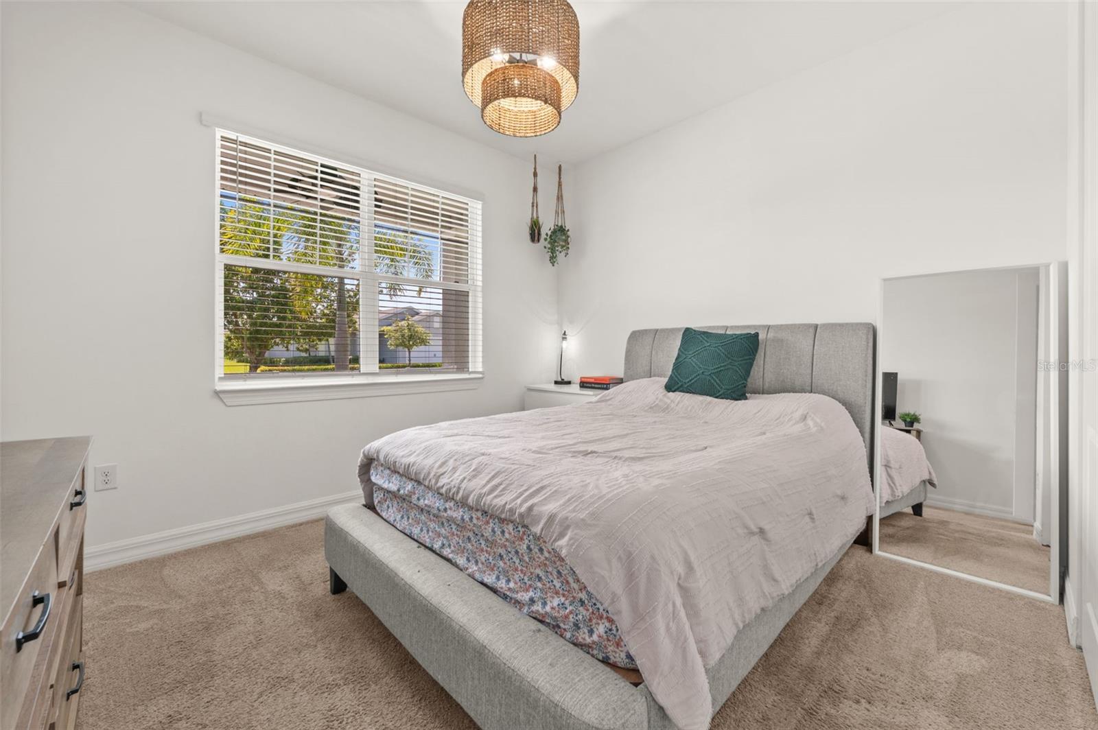 Image 21 of 57 For 16081 Pennyroyal Lane