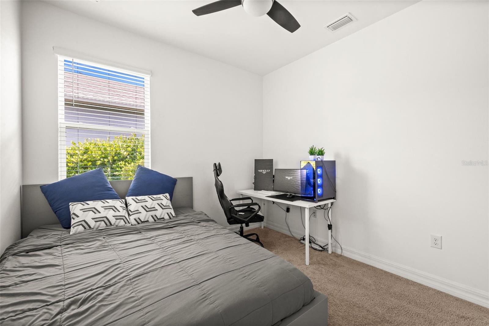 Image 24 of 57 For 16081 Pennyroyal Lane