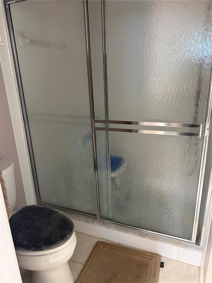 Image 23 of 48 For 14980 Vista View Way 201