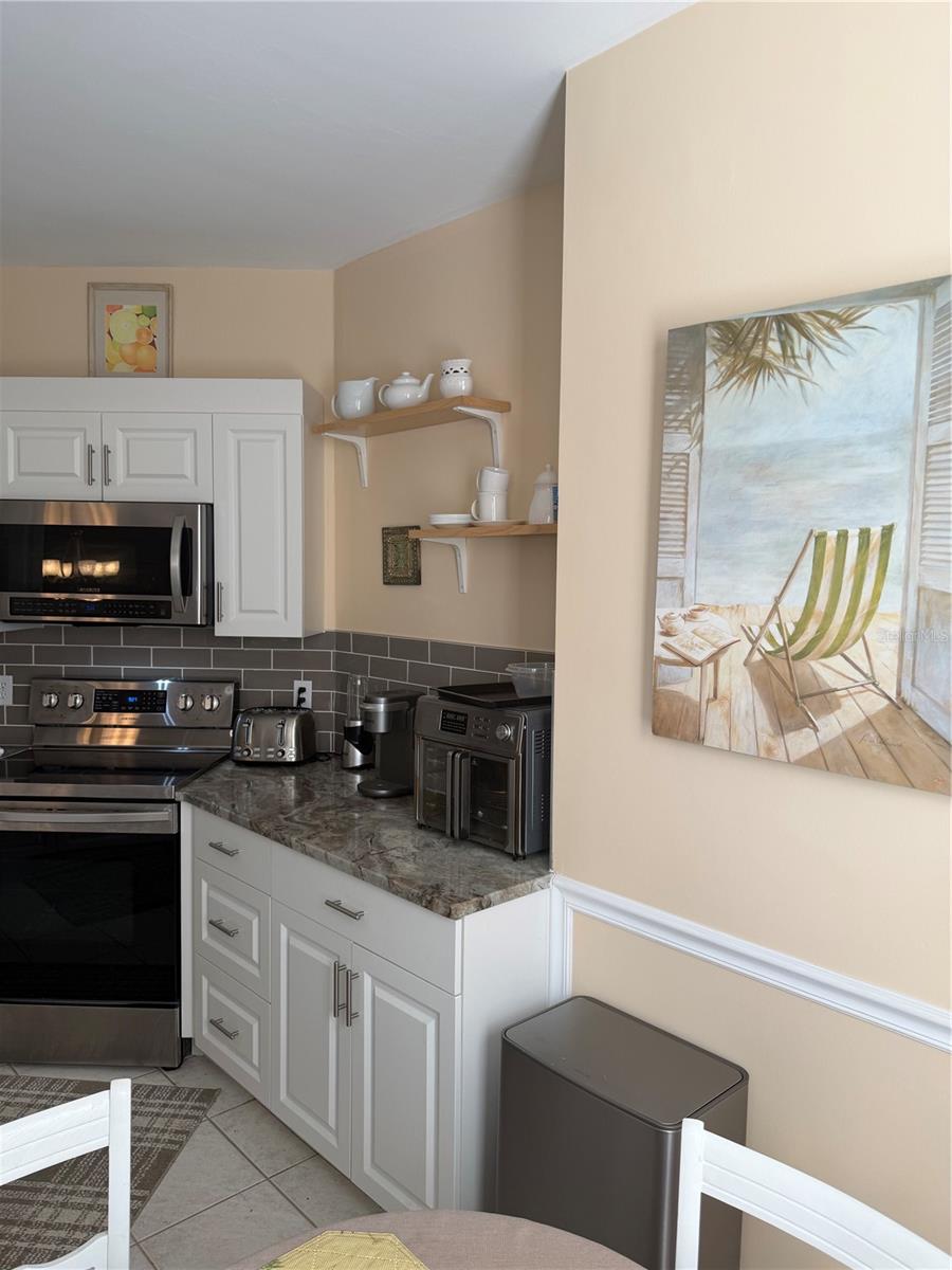 Image 26 of 48 For 14980 Vista View Way 201