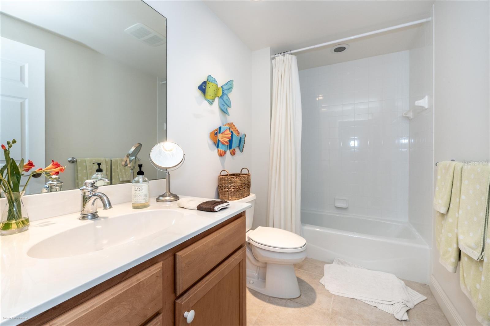 Image 14 of 58 For 3313 Sunset Key Circle 306