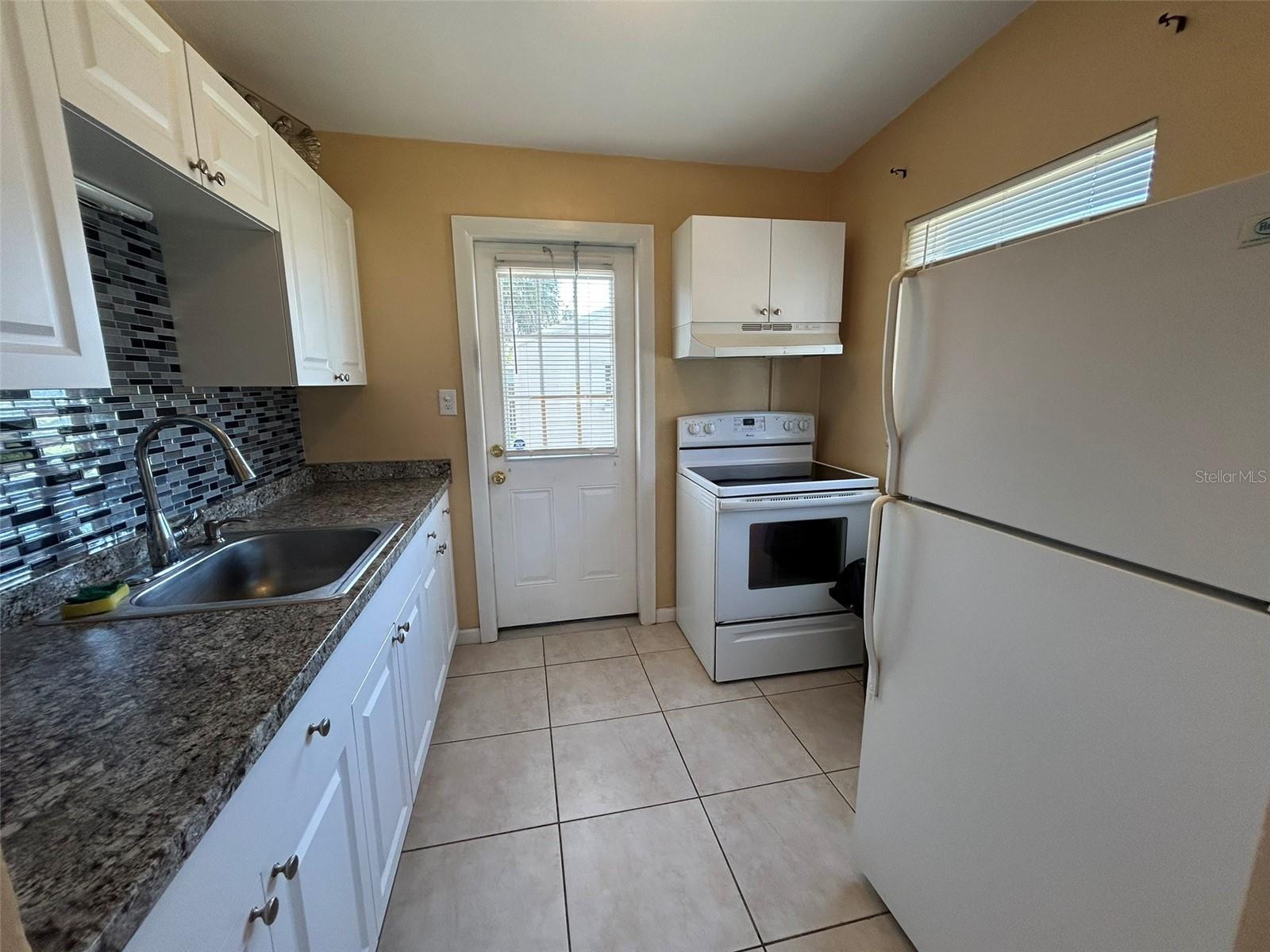 Image 4 of 13 For 3108 Crestwood Drive