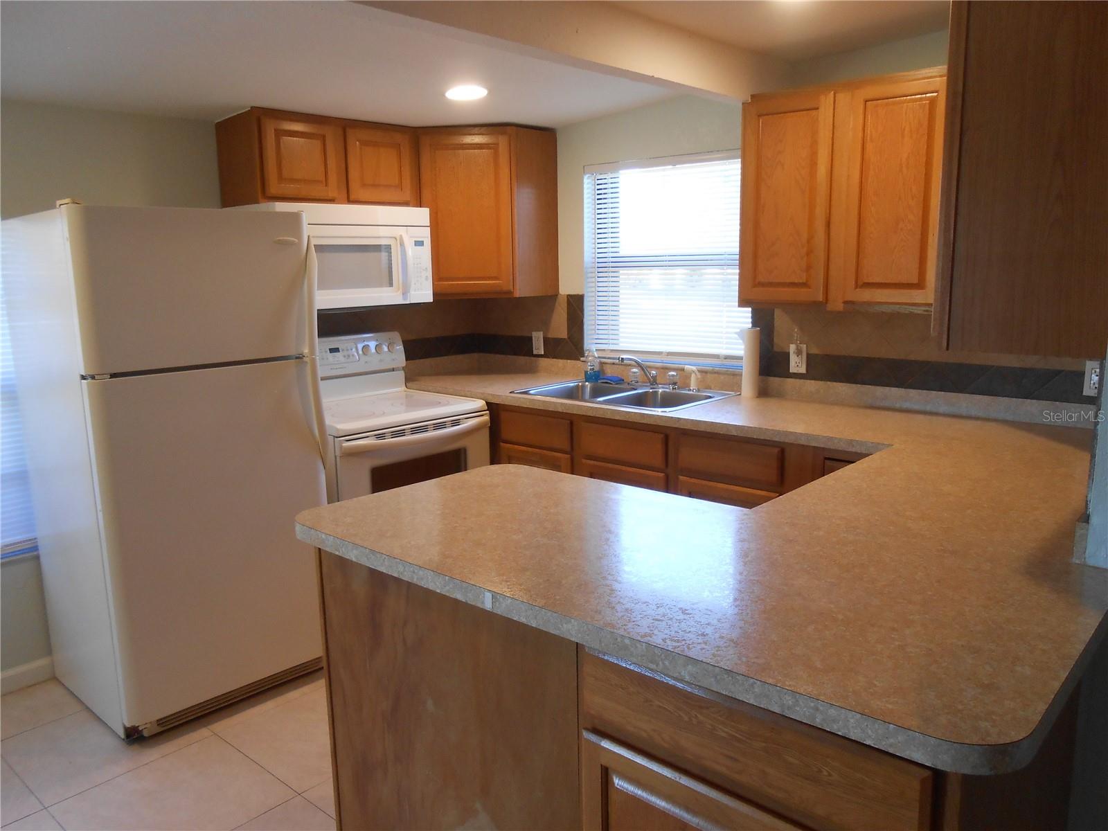 Image 4 of 14 For 3524 Vasco Street 1