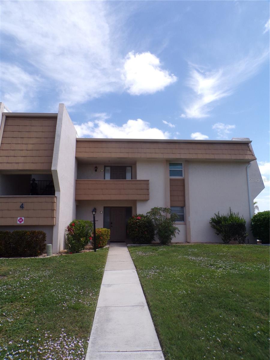 Image 34 of 43 For 1080 Bal Harbor Boulevard 4d