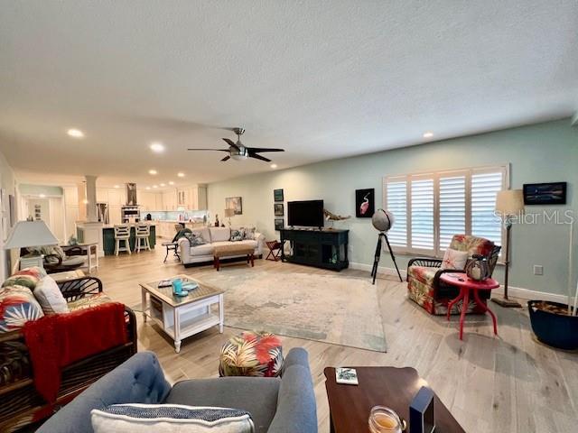 Image 15 of 52 For 3280 Southshore Drive 85c