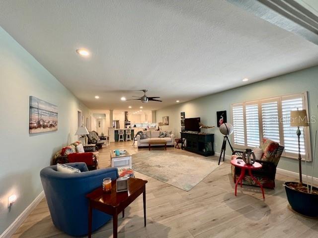 Image 16 of 52 For 3280 Southshore Drive 85c