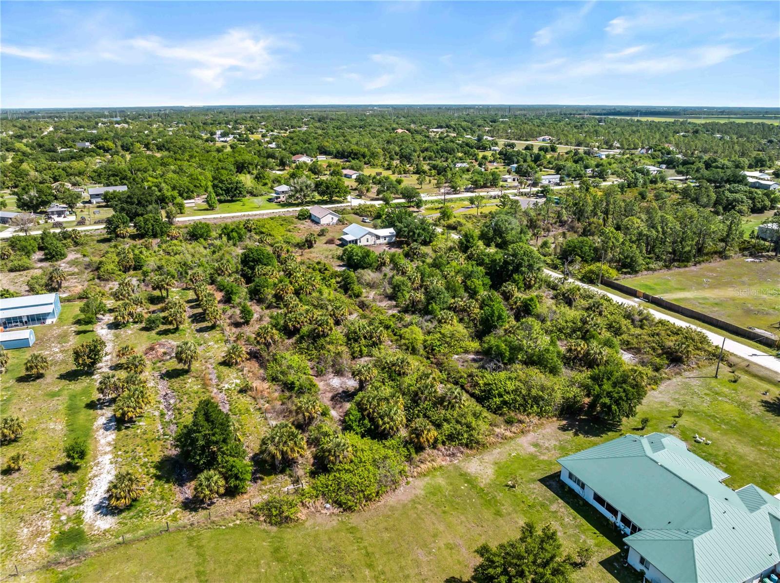 Image 4 of 9 For 7041 Swiss Boulevard