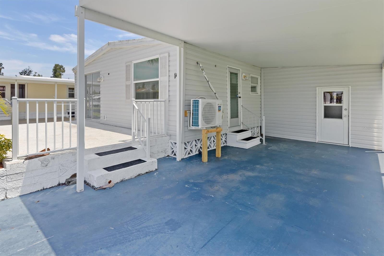 Image 29 of 42 For 4300 Riverside Drive 14