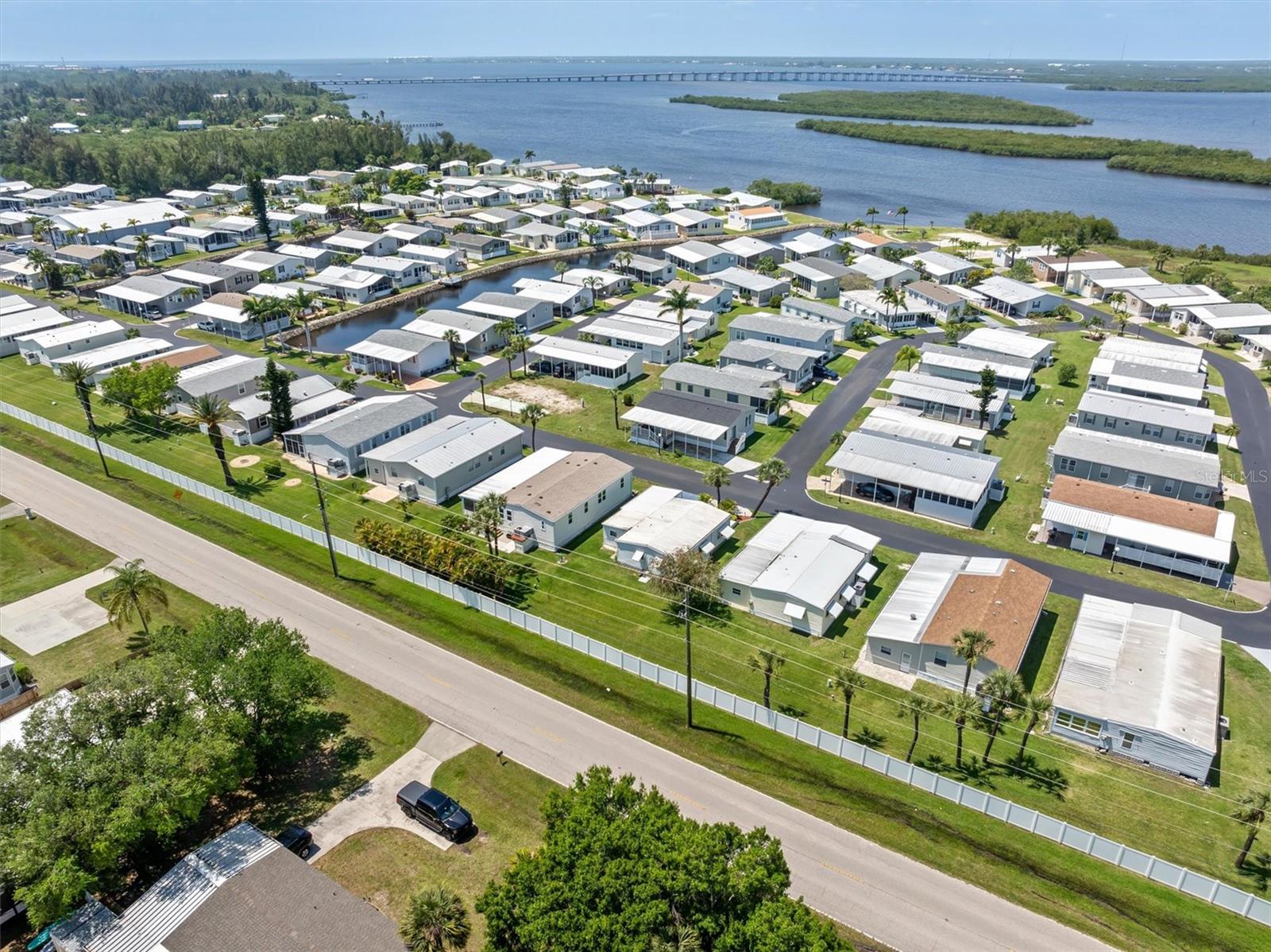 Image 38 of 42 For 4300 Riverside Drive 14