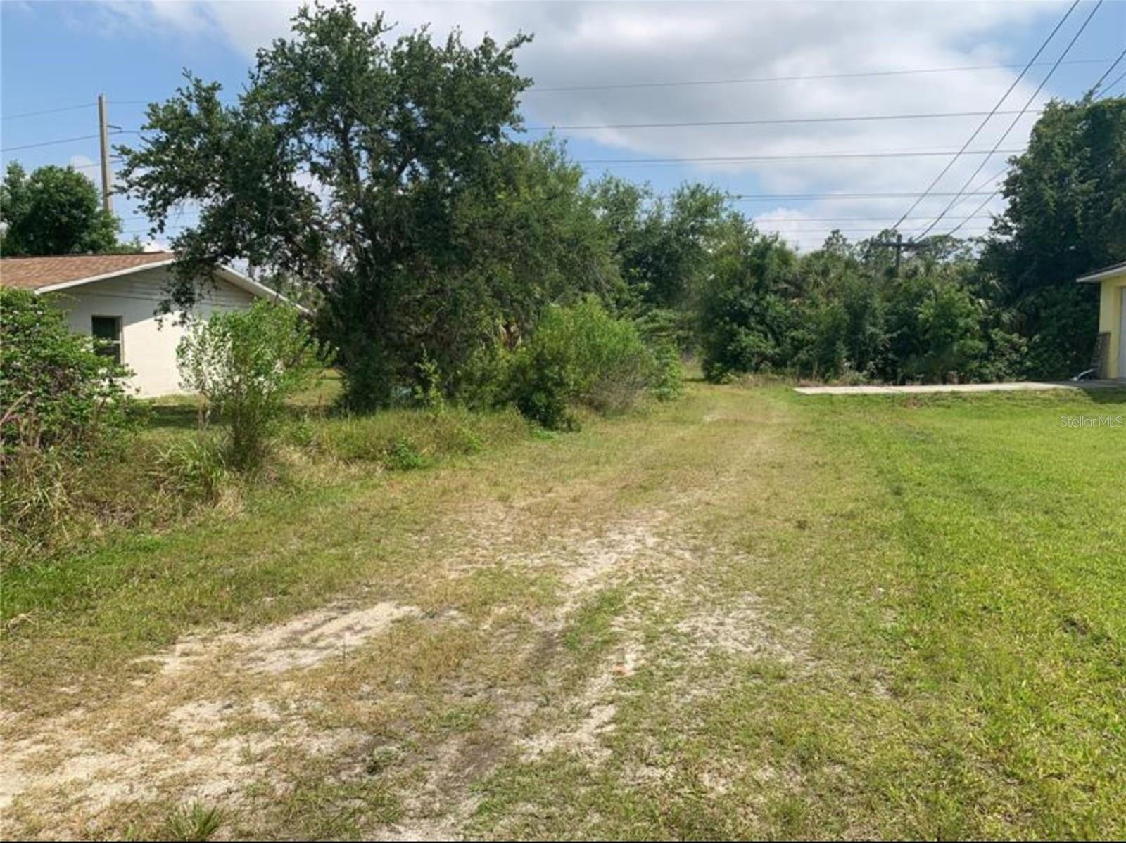 Image 9 of 10 For 925 Indian Creek Lane