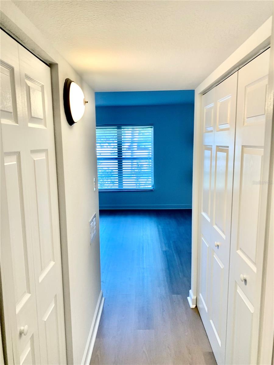 Image 16 of 32 For 21267 Gertrude Avenue 114