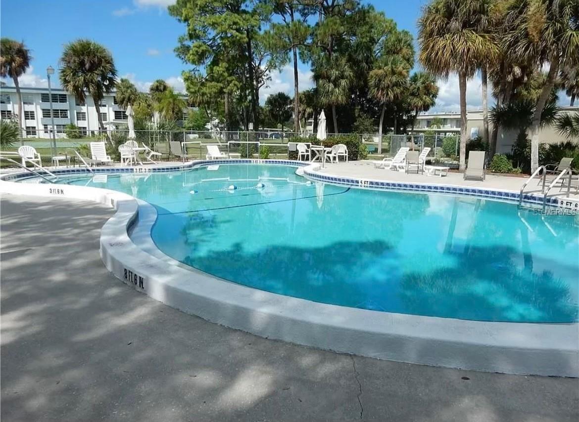 Image 2 of 32 For 21267 Gertrude Avenue 114