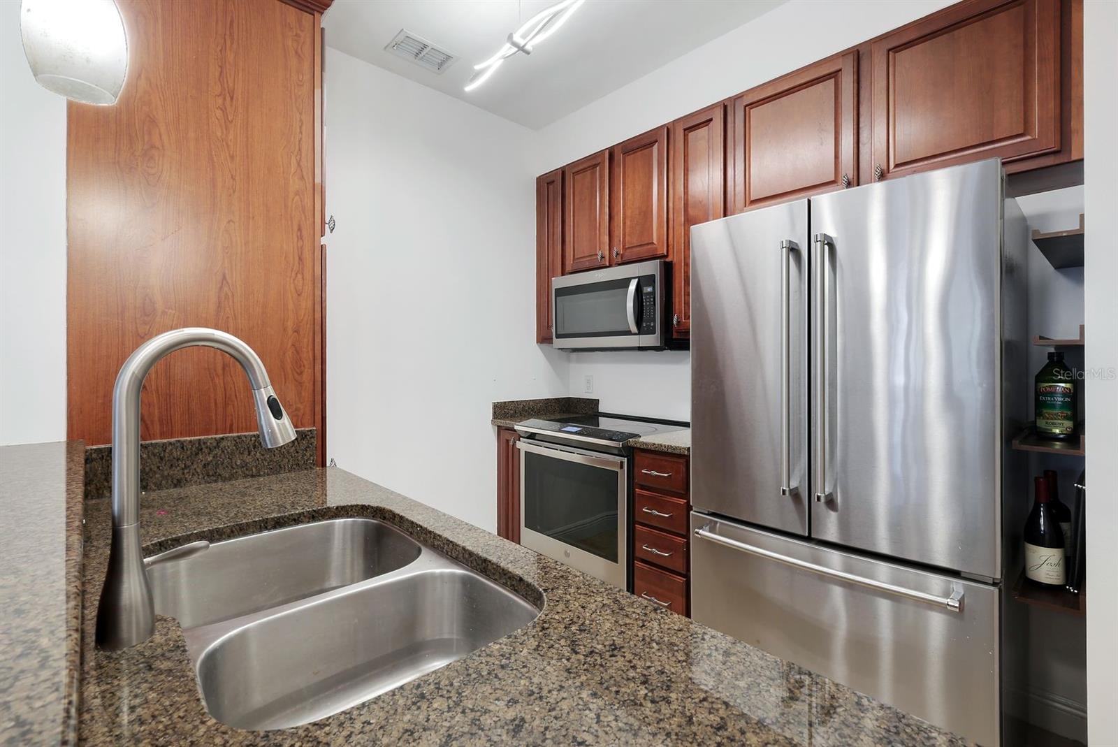 Image 11 of 33 For 8011 Via Monte Carlo Way 2111